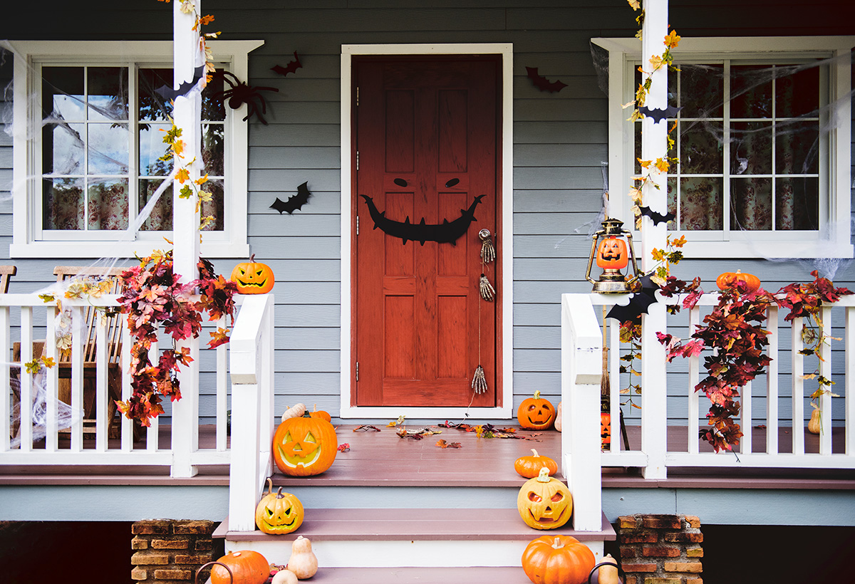 idees decoration porte entree halloween