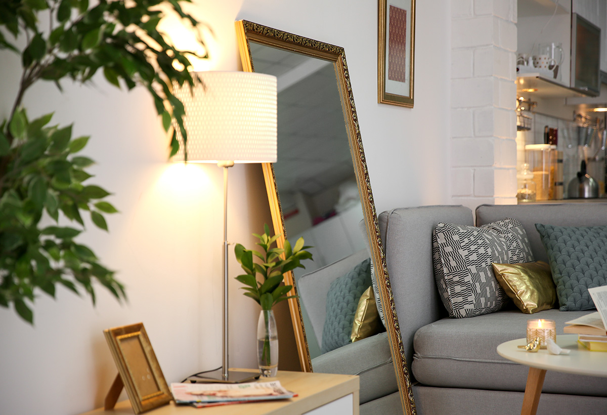 decorer salon miroir