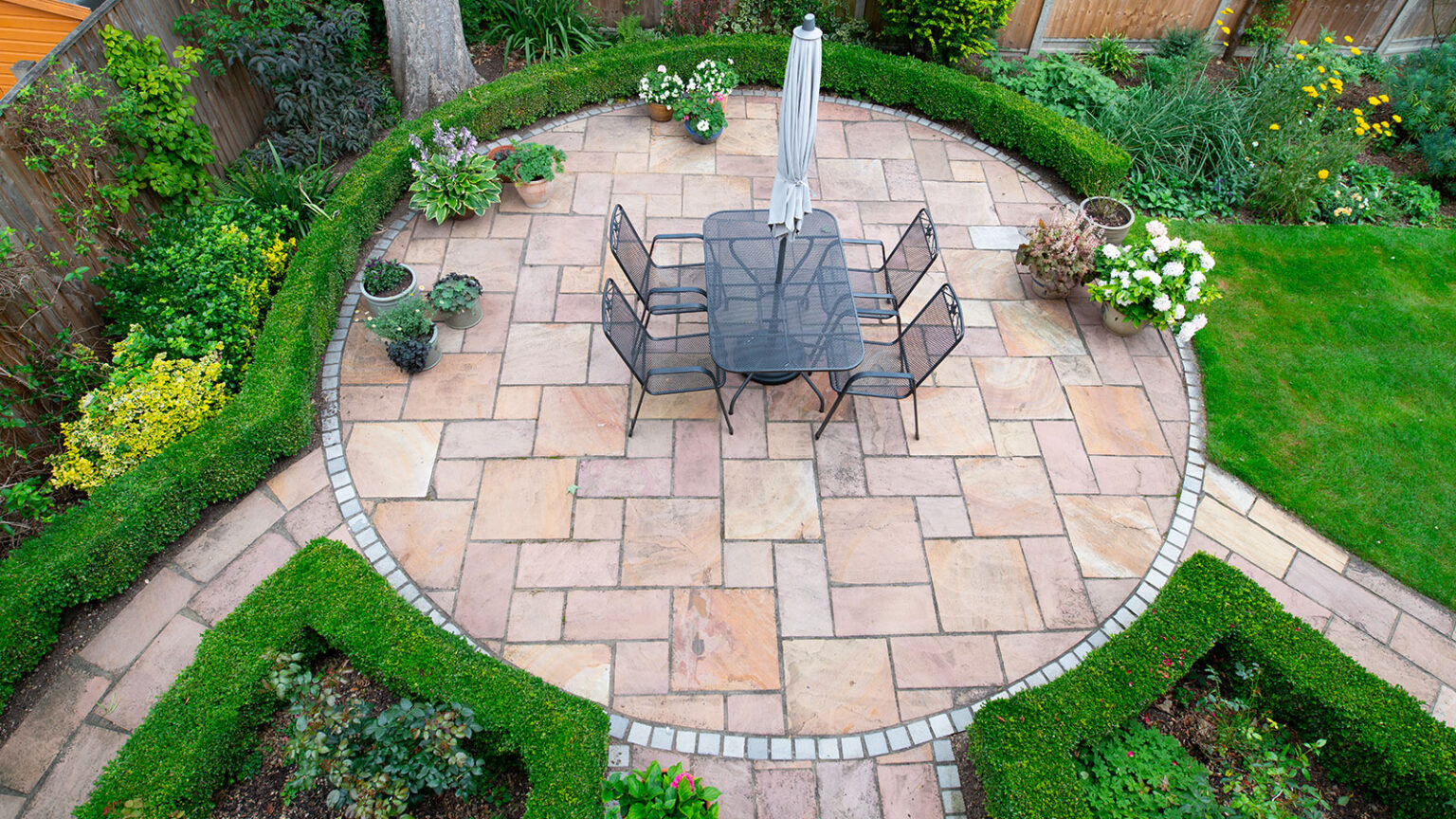 conseils poser dalles jardin sur terre