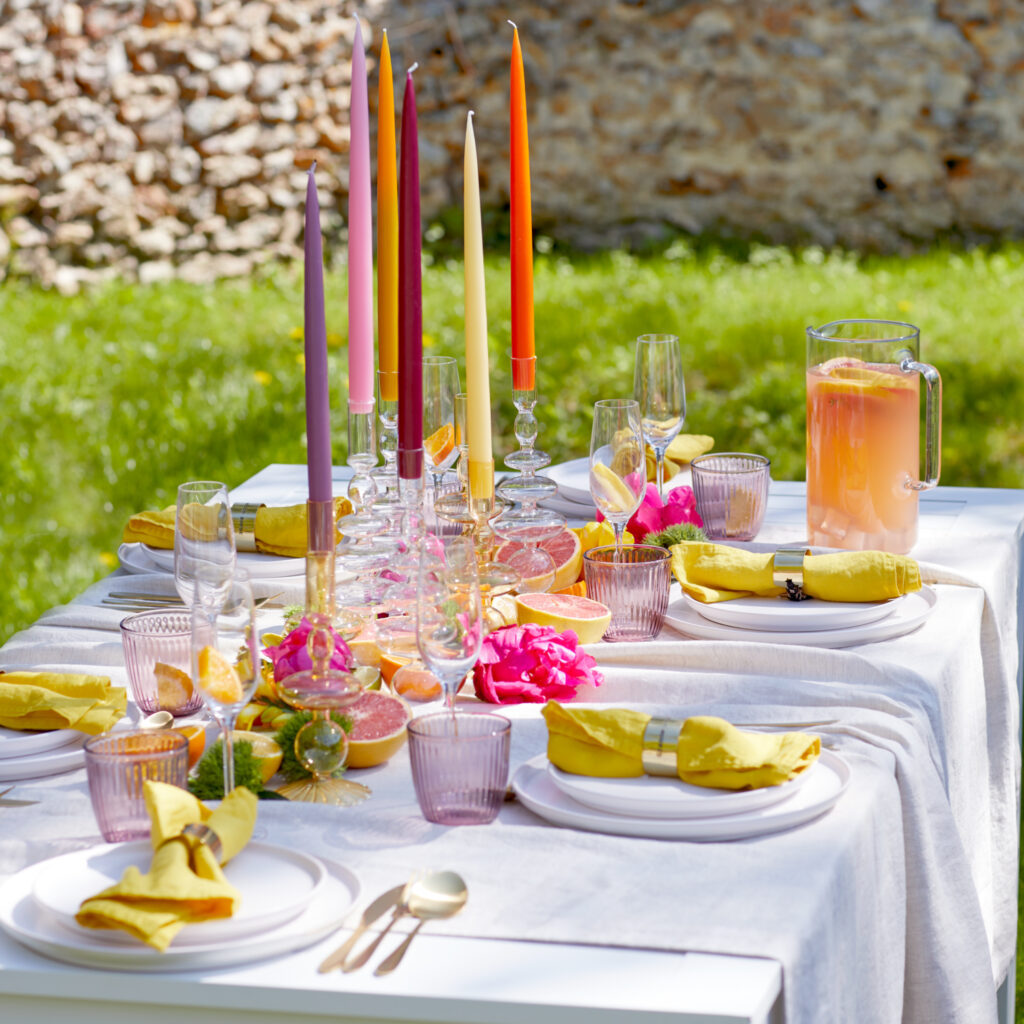 D coration Une Table Color e Pour L t Blog BUT D coration Une Table Color e Pour L t Blog BUT