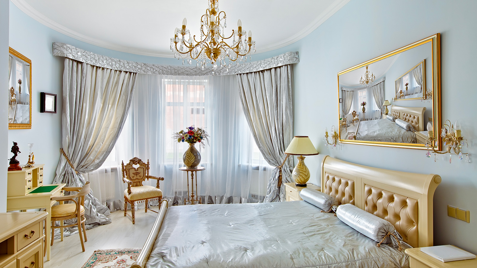 Dormir dans une chambre baroque – Blog BUT