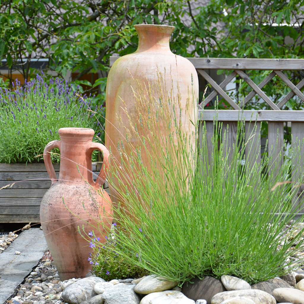 amphore jardin provencal