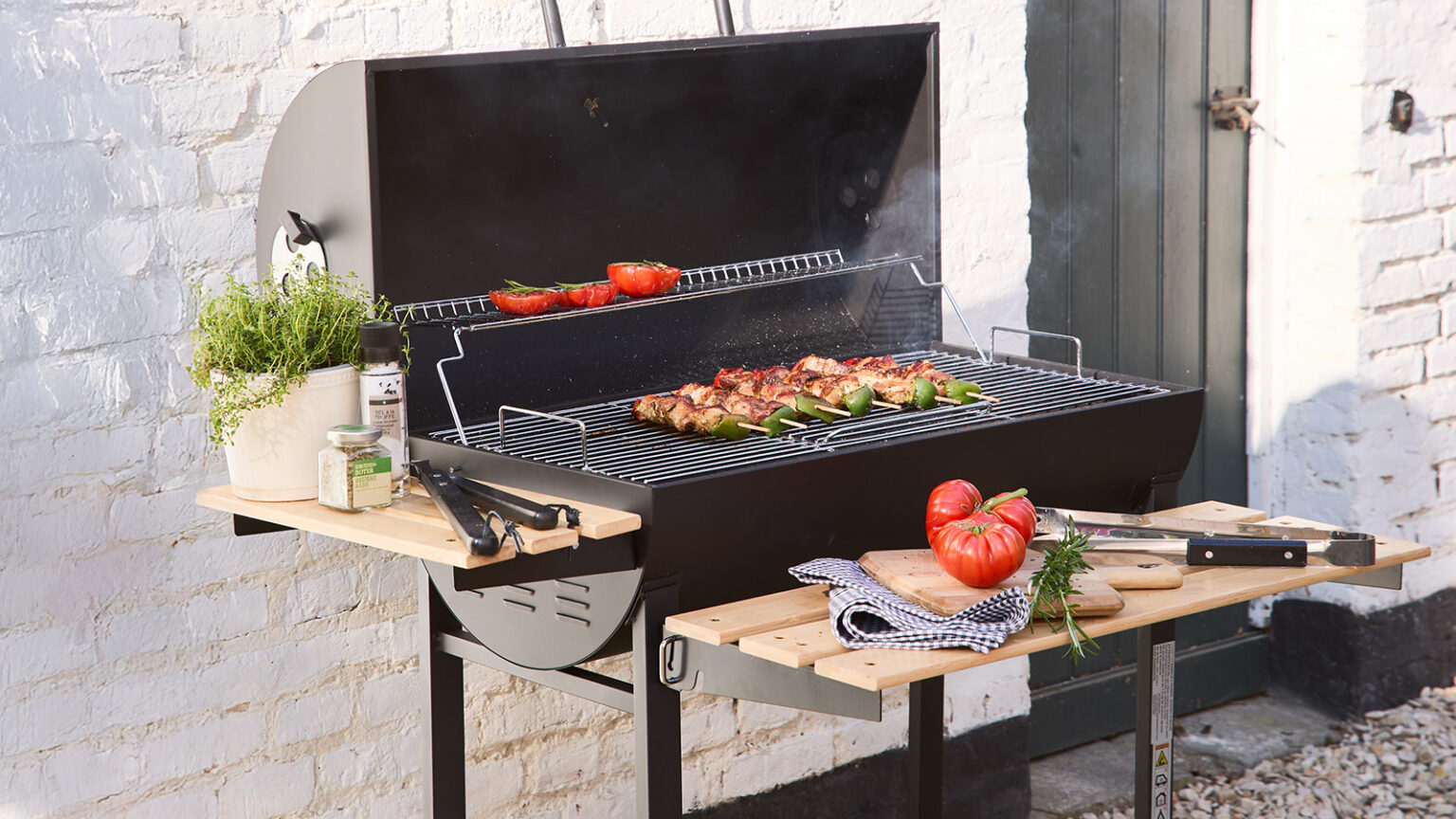 choisir accessoires indispensables barbecue
