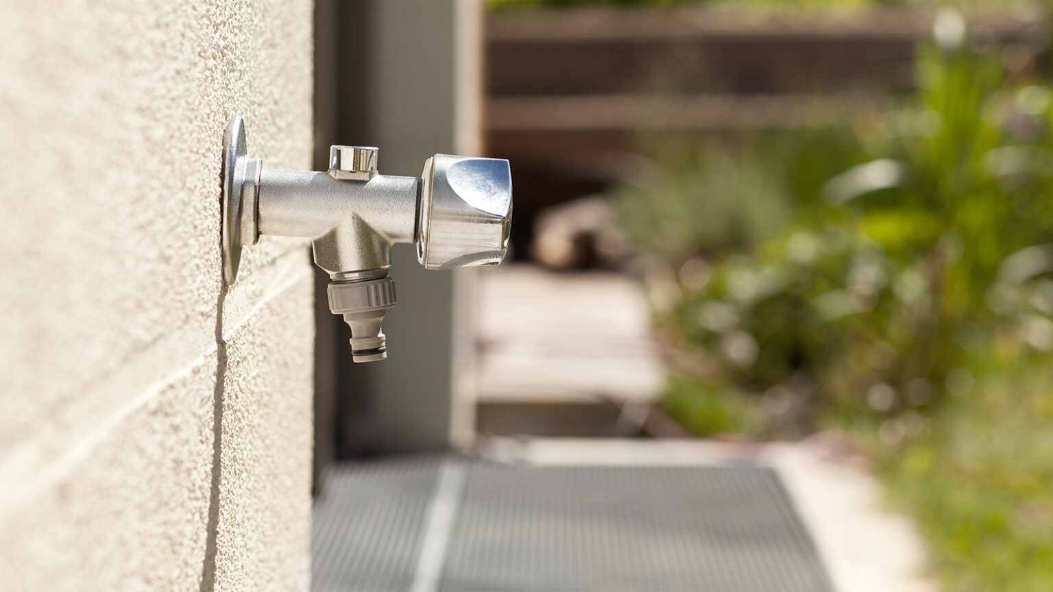 conseils pour installer robinet exterieur