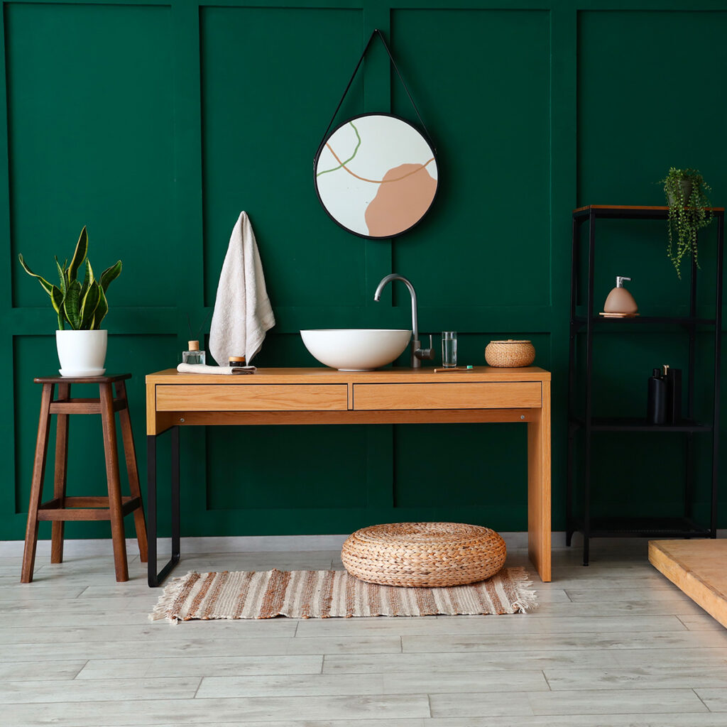 meubles bois naturel salle de bains verte