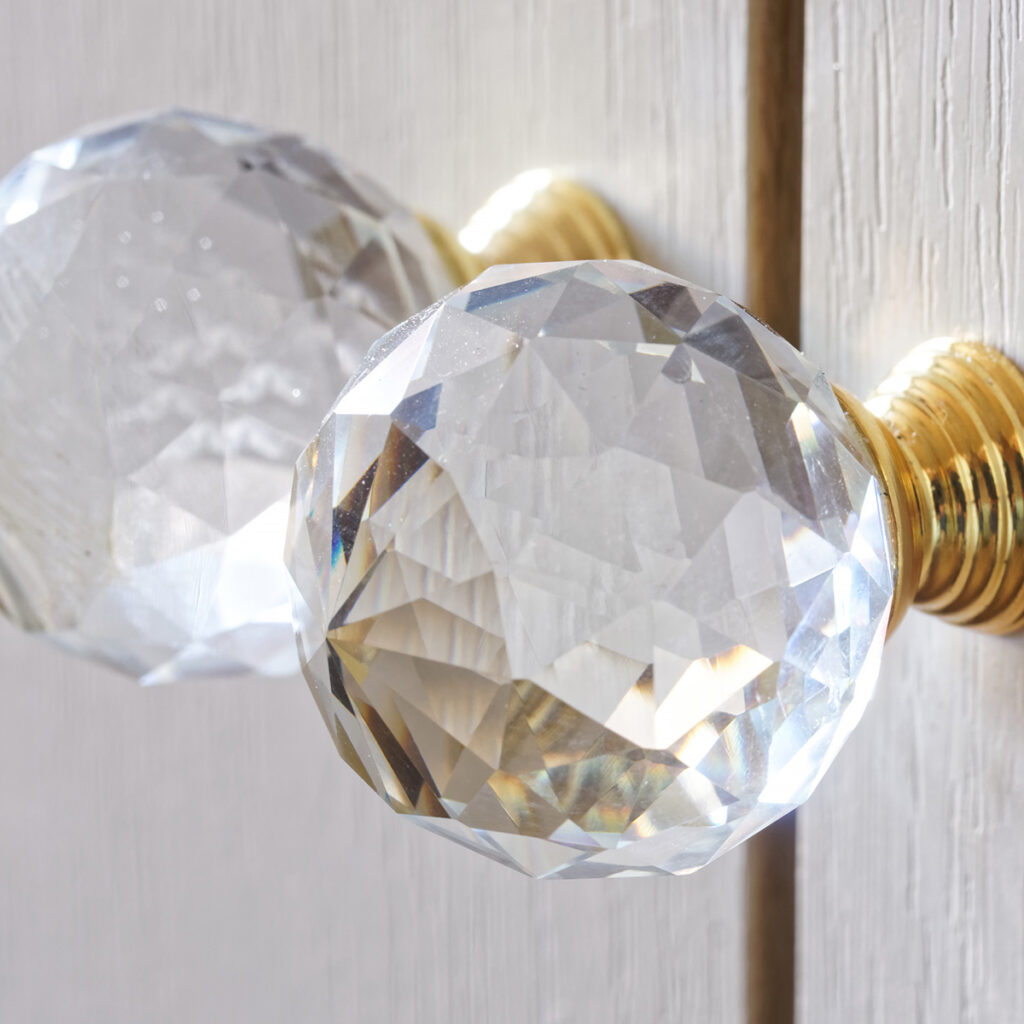 poignees vintage armoire plexiglass