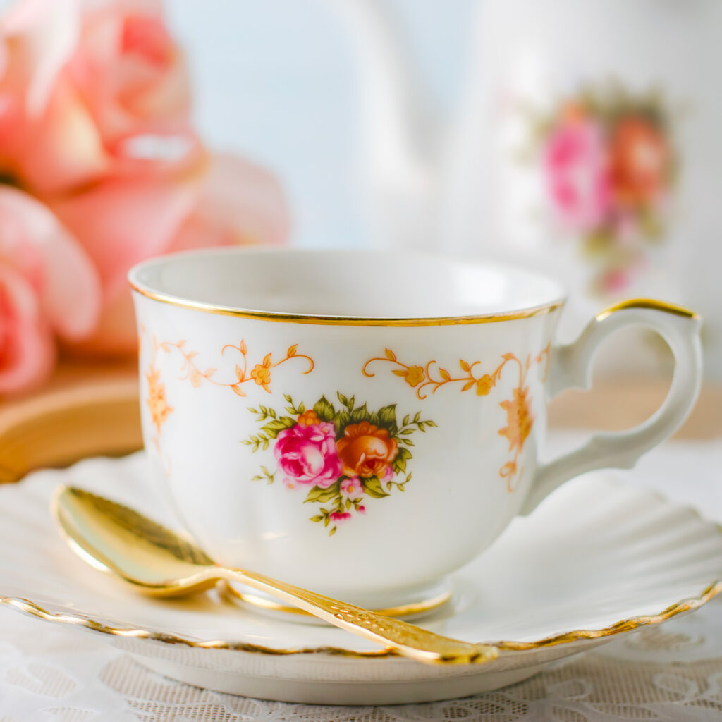 tasse porcelaine anglaise granny chic