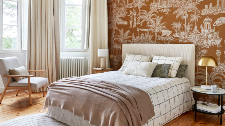 chambre ocre chaleureuse reposante