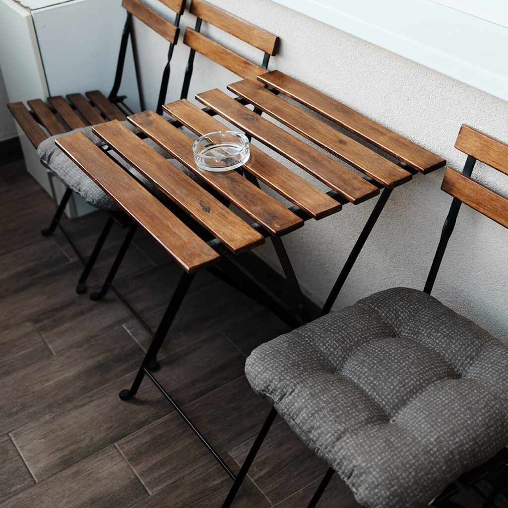 table pliante petit balcon