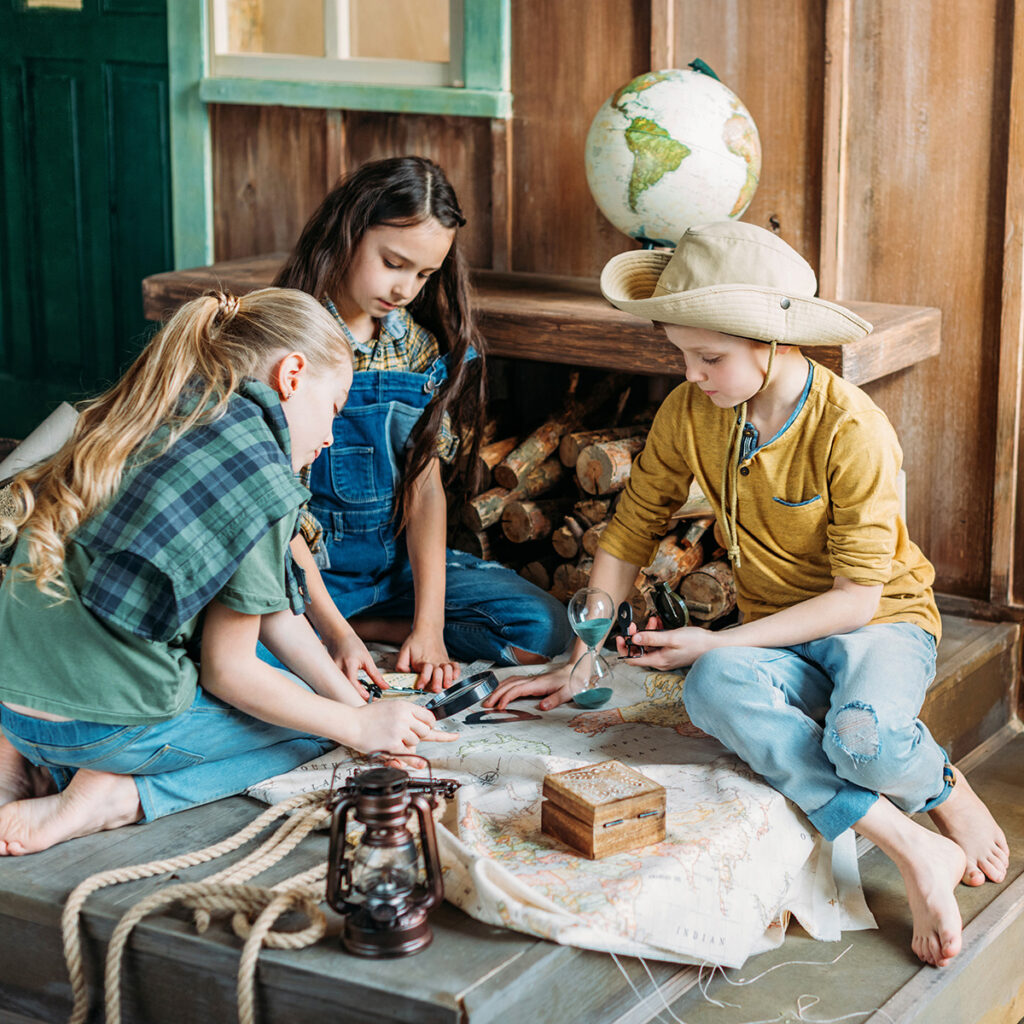enfants chasse au tresor explorateurs