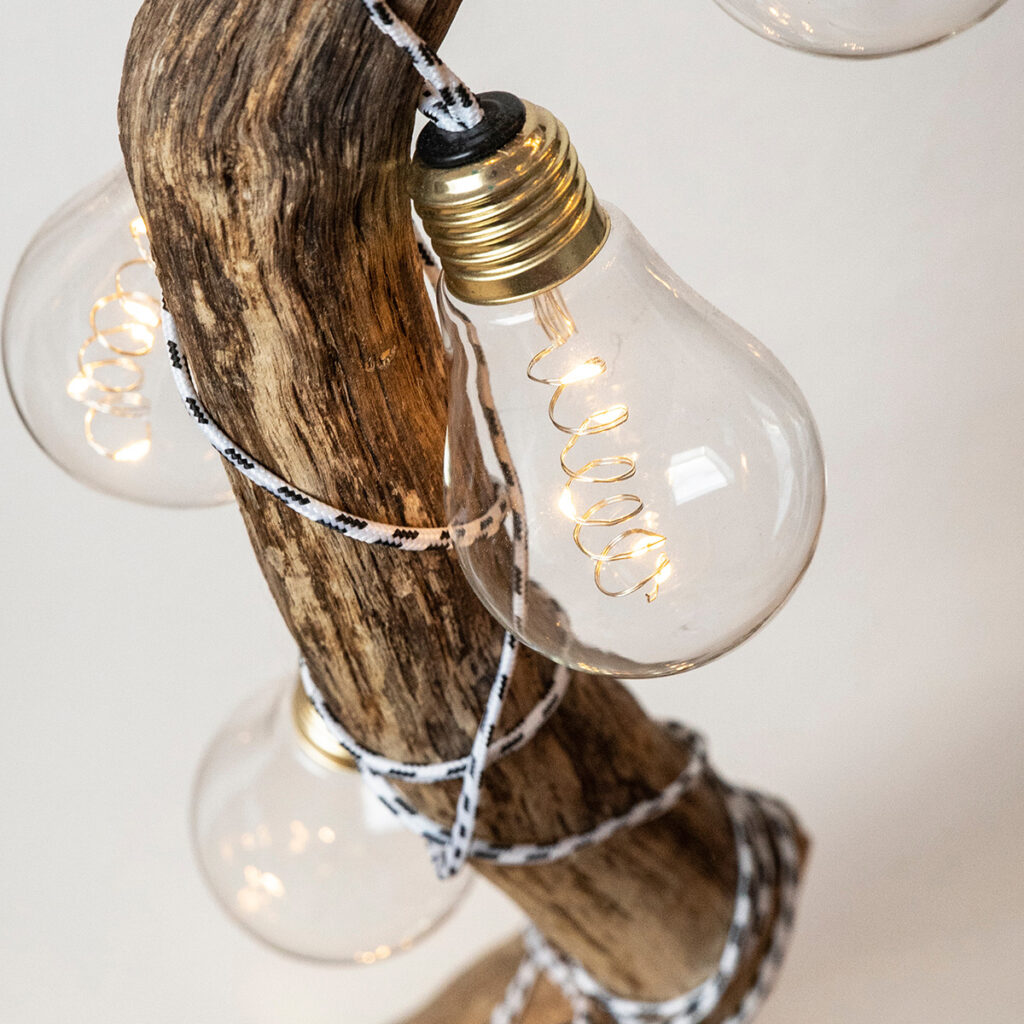 lampe bois flotte grosses ampoules diy