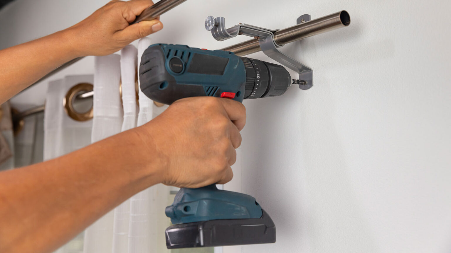 conseils pose tringle rideaux