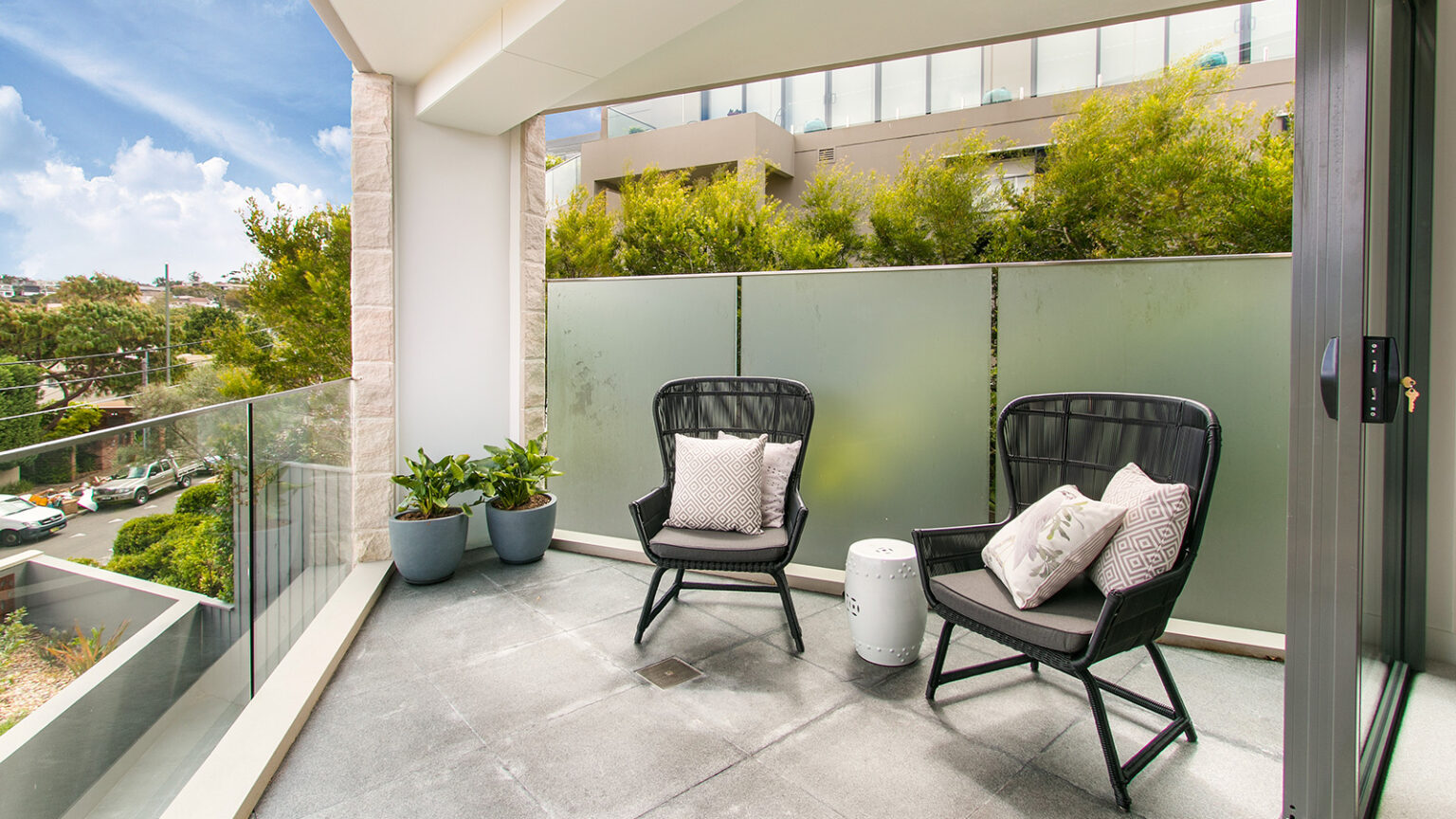 conseils pour nettoyer balcon