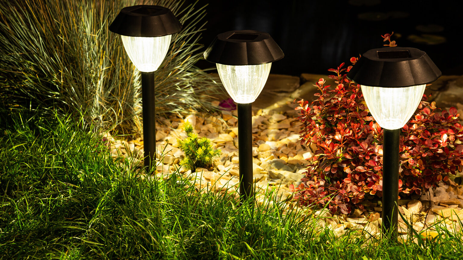 conseils pour choisir lampe solaire exterieur